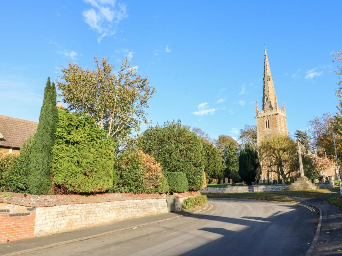 Sunny Cottage Grantham Bagian luar foto