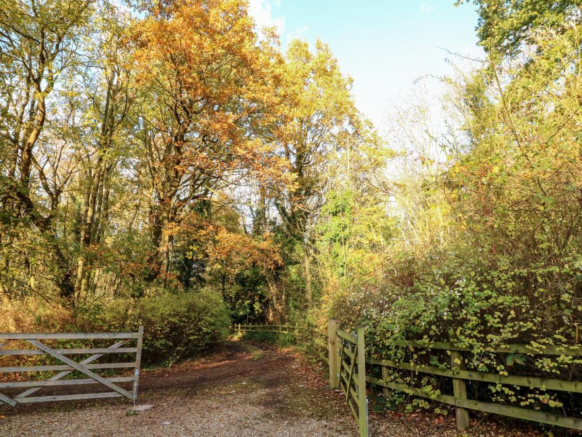 Sunny Cottage Grantham Bagian luar foto