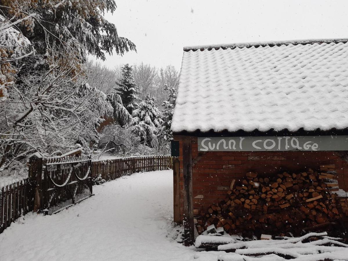 Sunny Cottage Grantham Bagian luar foto